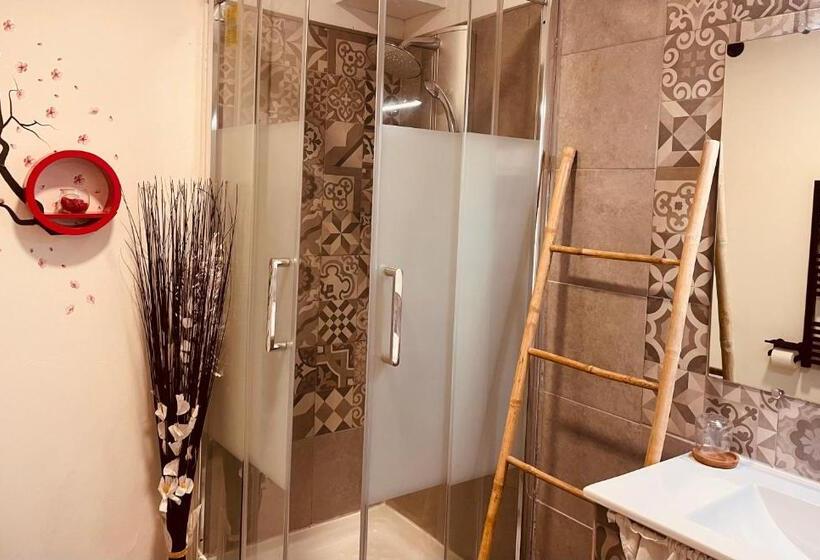 Номер Стандарт, Hôtel U Passa Tempu