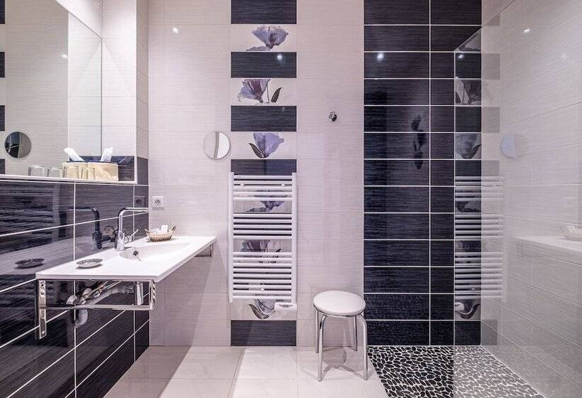 Family Suite, Domaine De L Echassier, The Originals Relais