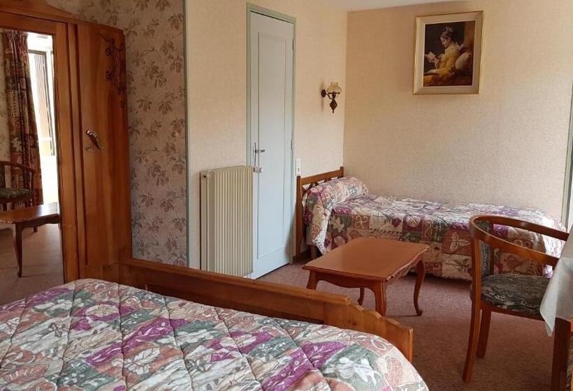 Номер Стандарт Трехместный, Hôtel Du Lion D'or
