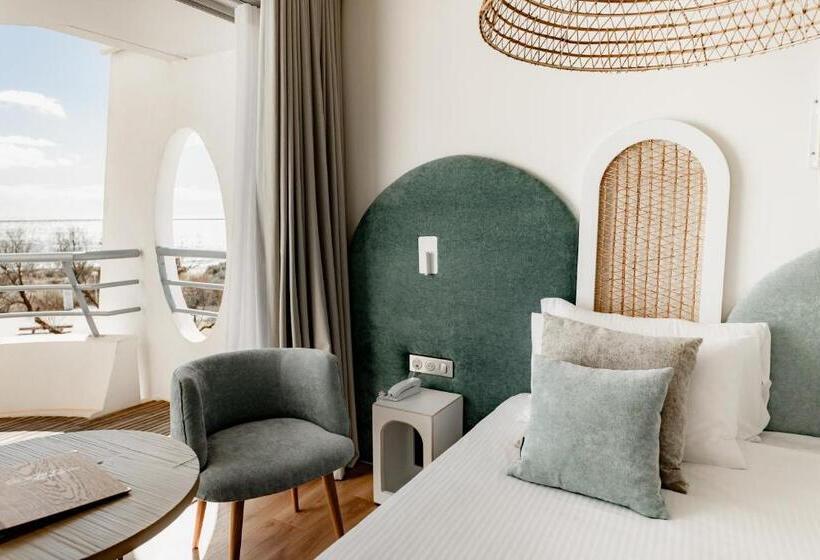 Номер Deluxe Вид на Море с Балконом, Hôtel Les Corallines – Thalasso & Spa