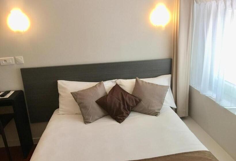 Номер Стандарт, Hôtel Vendôme