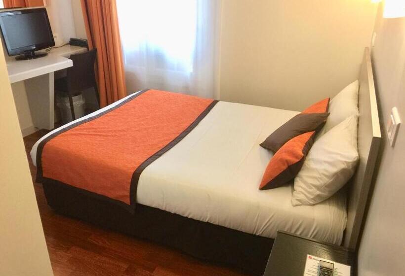 Номер Стандарт, Hôtel Vendôme