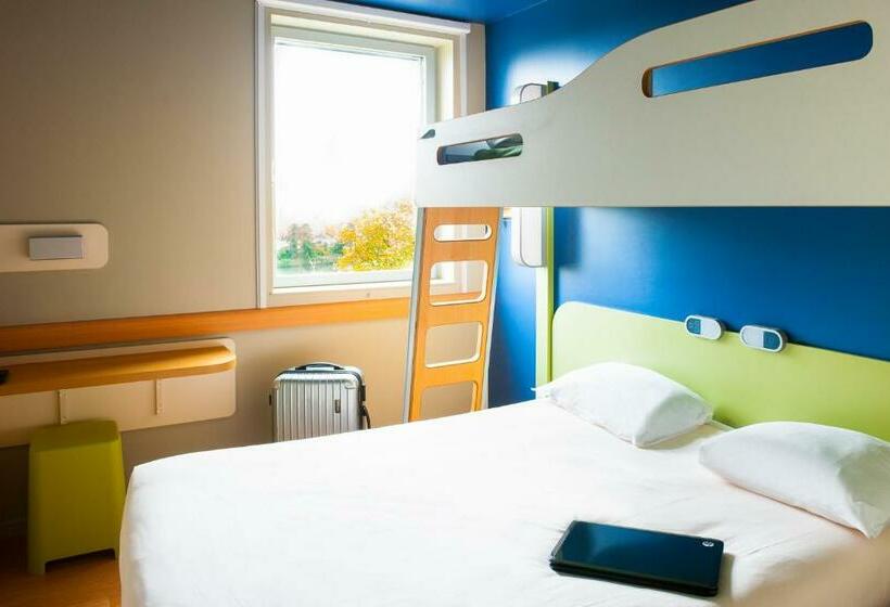 Номер Стандарт Трехместный, Ibis Budget Cergy St Christophe