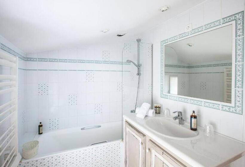 Трехместный Номер Superior, Le Clos Du Buis