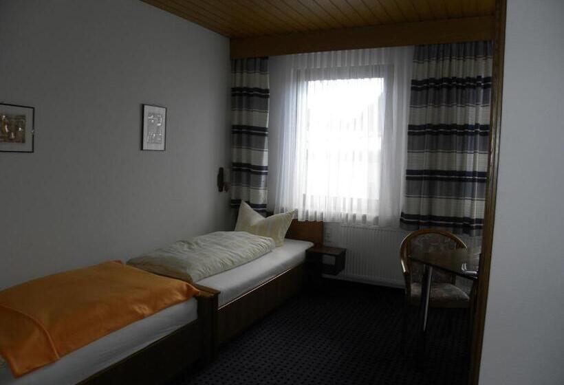 Номер Стандарт, Thüringer Hof