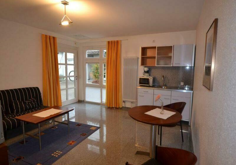 سوییت, Weinhaus Steppe Hotel 3superior Und Weinstube