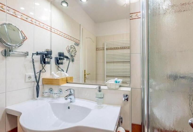 스위트, Inselhotel Arfsten