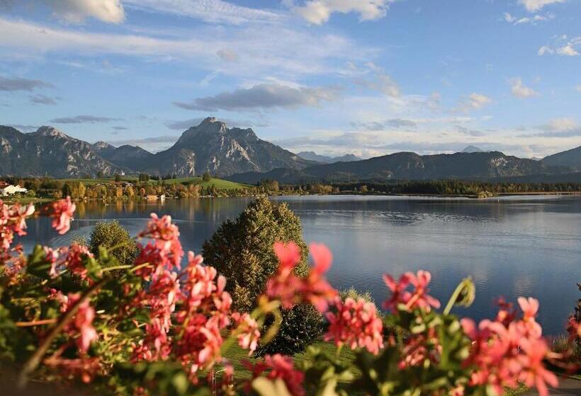 2 Bedrooms Apartment Lake View, Seehotel Hartung & Ferienappartements