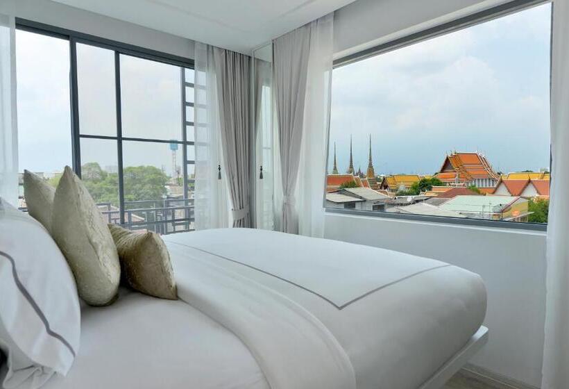 سوئیت پریمیوم, Riva Arun Bangkok