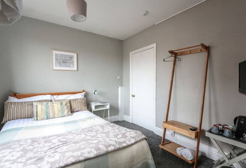 家庭间, Baytree Lodge