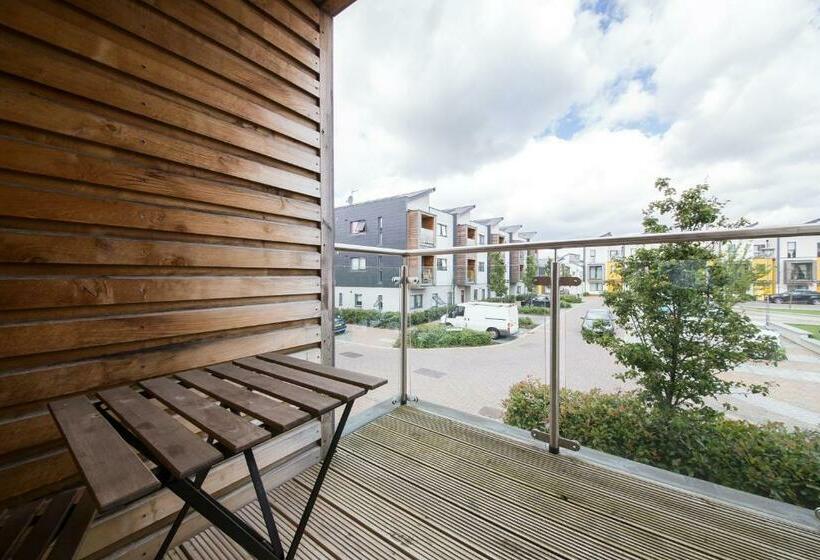 Номер Deluxe с Балконом, Rowan Park Lodge