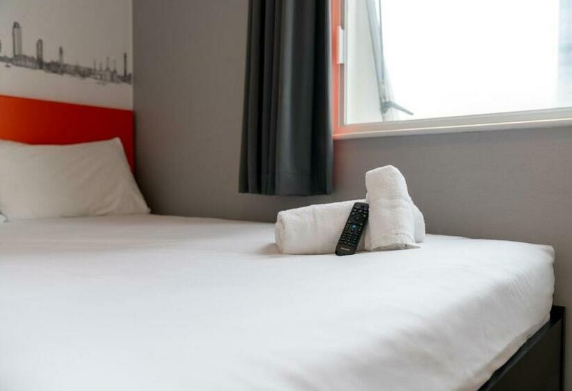 اتاق استاندارد, Easyhotel Croydon