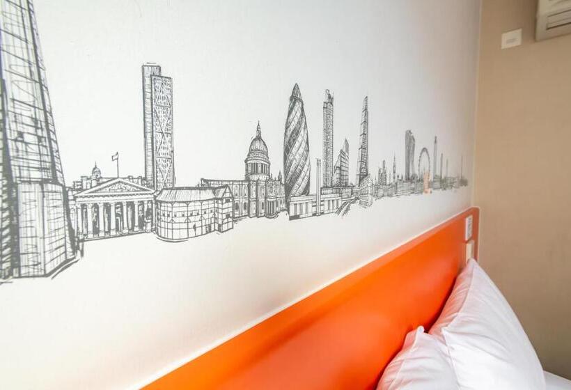 اتاق استاندارد, Easyhotel Croydon