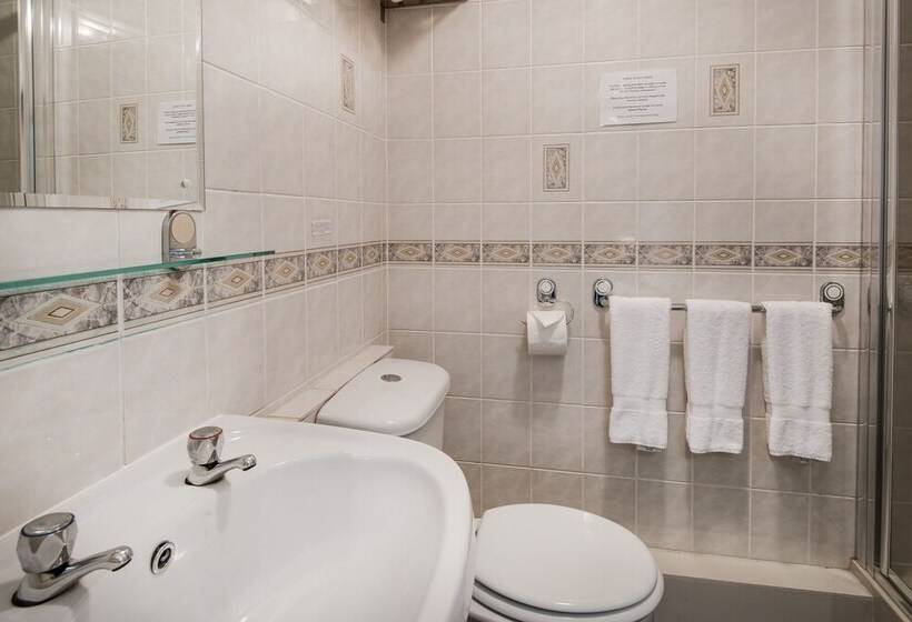 Трехместный Номер Классика, Queenshead Hotel Kelso