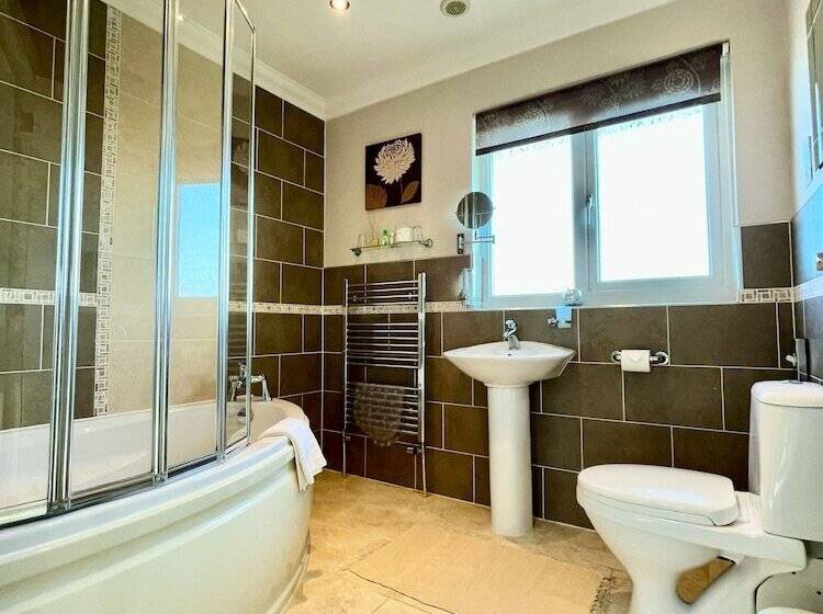 غرفة سوبيريور, Bojangles Guest House