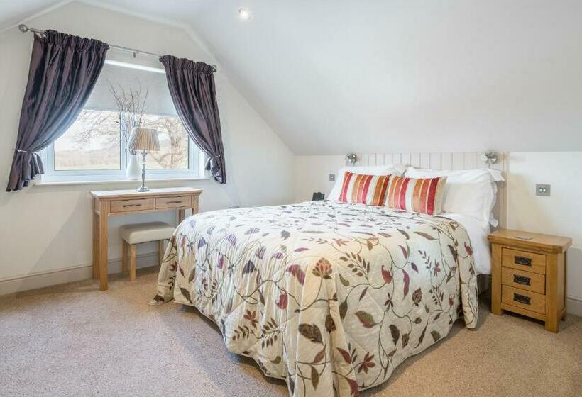 Номер Комфорт, Canaston Oaks