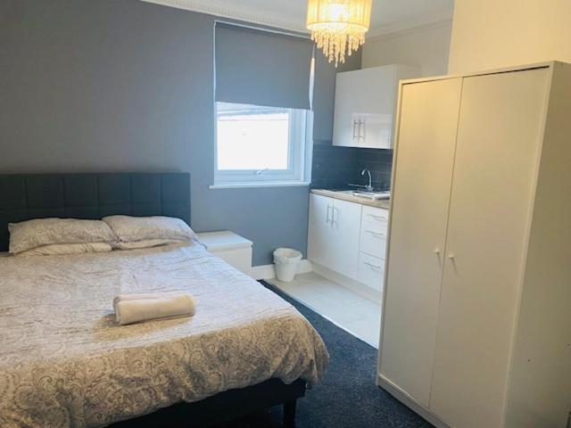 Номер Стандарт, Circle Guest House Bed Only