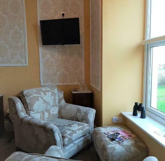 Люкс, Min Y Don Guest House