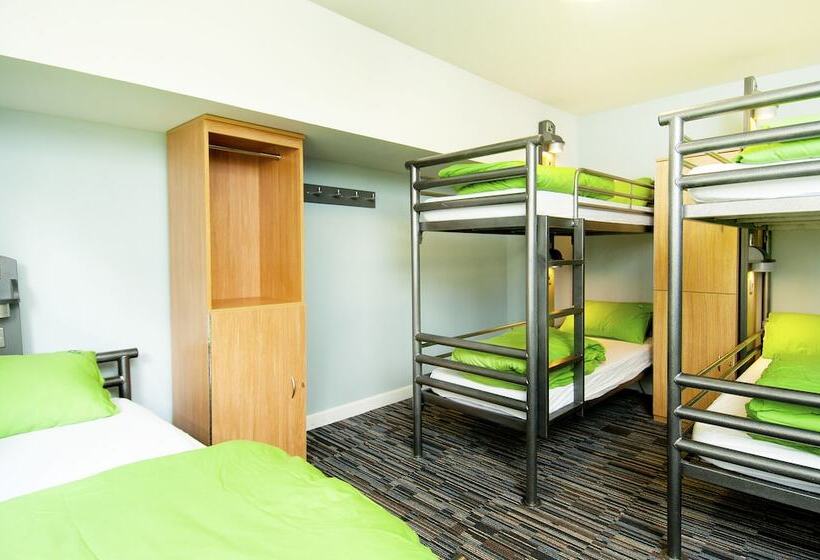 Кровать в Многоместном Номере с Общей Ванной, Yha Stratford Upon Avon