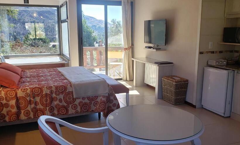 套房, Aires Serranos   Suites