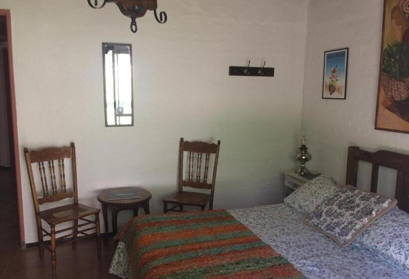 标准间, Silvercord B&b
