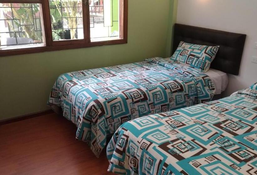 اتاق استاندارد سه نفره, Hostal & Spa Casa Real