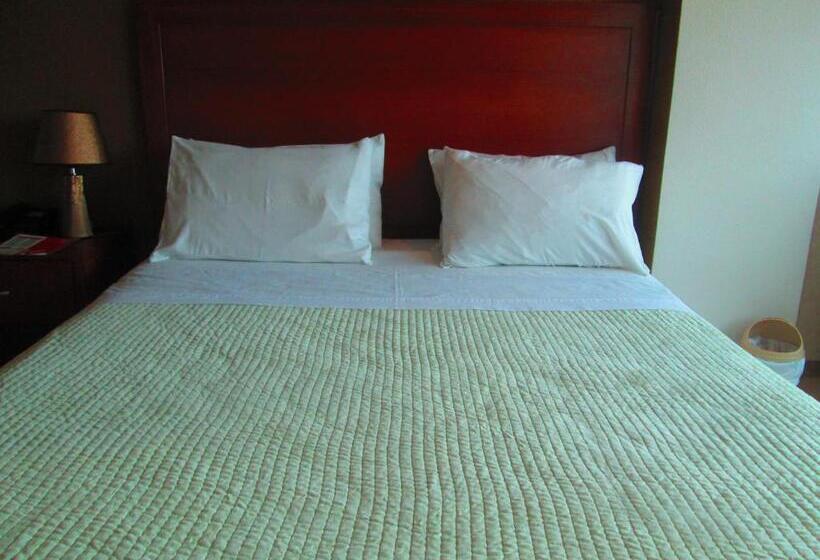 Quarto Estandar Individual, Garzota Inn