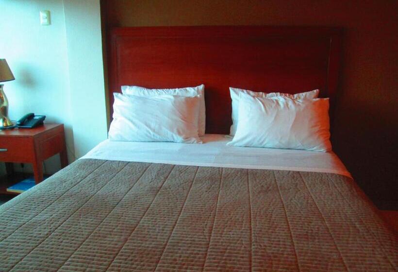 Quarto Estandar Individual, Garzota Inn