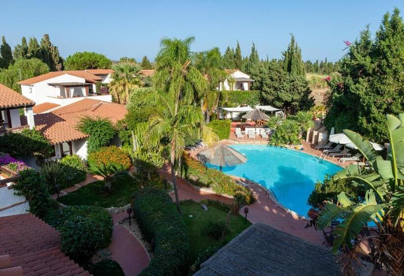 سوییت جونیور لوکس, Nora Club Hotel & Spa