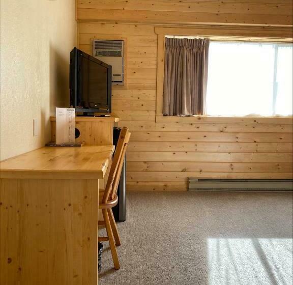 标准间, Stork Nest Inn