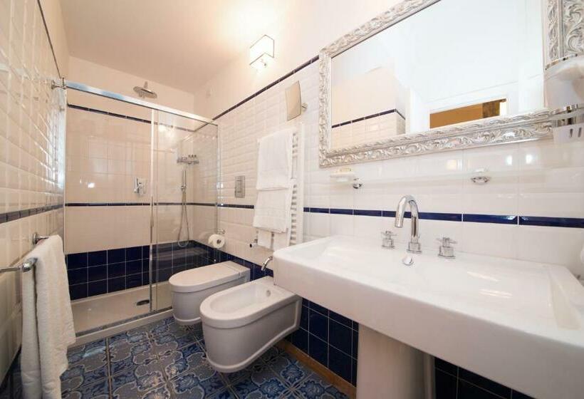 Классический Номер, B&b Maiure