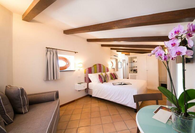 Семейный Номер Deluxe, B&b Maiure