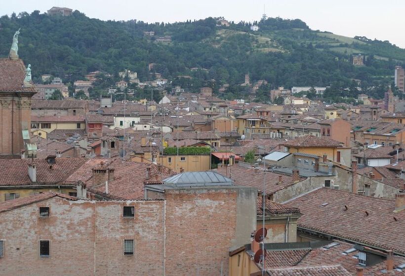 اتاق استاندارد با سرویس بهداشتی مشترک, Panorama Bologna Centro