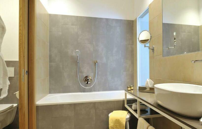 Номер Deluxe, Post Hotel   Tradition & Lifestyle Adults Only