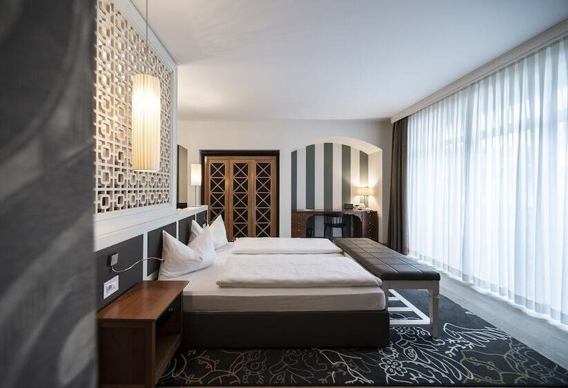 Люкс Повышенной Комфортности, Post Hotel   Tradition & Lifestyle Adults Only