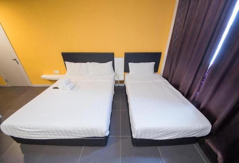 Deluxe Triple Room, B&s Boutique