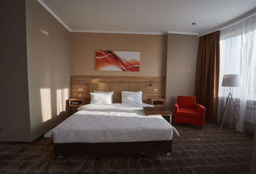 디럭스 룸, Ramada By Wyndham Rostov On Don Hotel And Spa