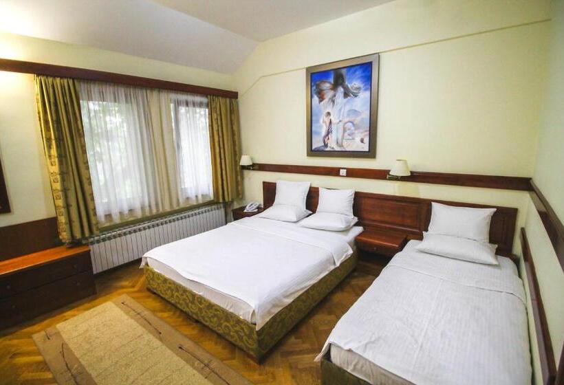 سوییت, Vila Vrbas