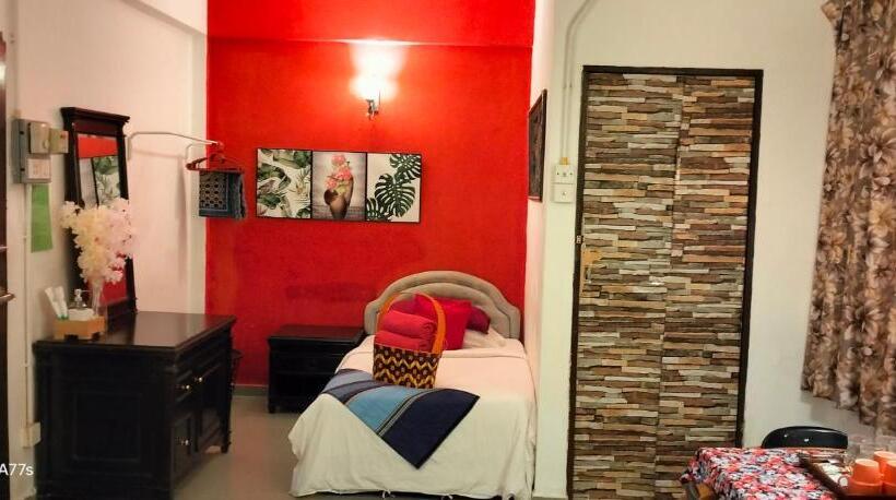 Люкс, Forest Paradise Inn Teluk Bahang Private Malay Traditional House Concept