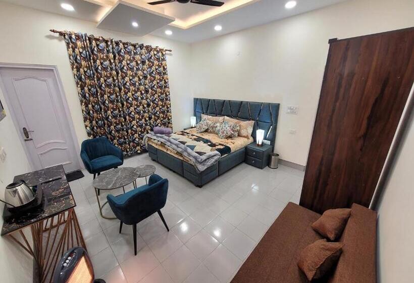 标准间, Regalia Home Sapphire Stay