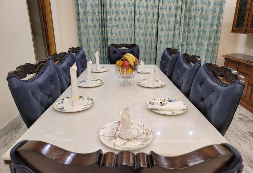 标准间, Regalia Home Sapphire Stay