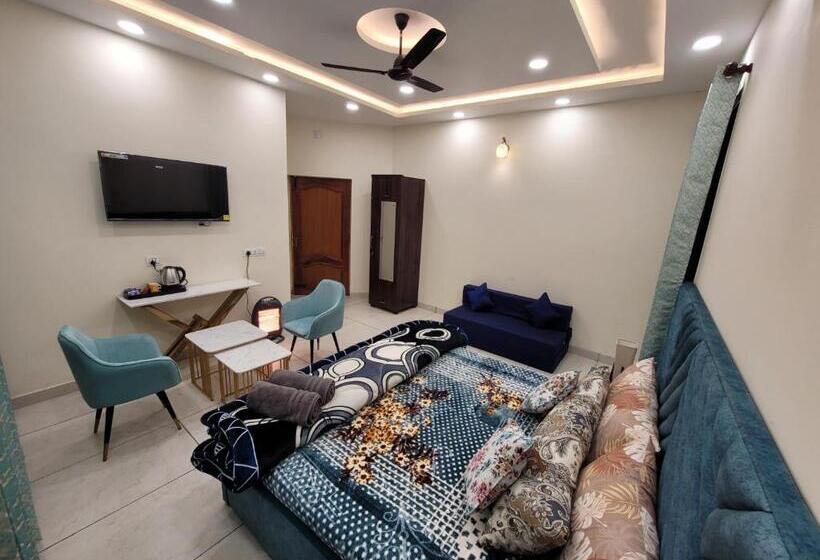 带大床的标准间, Regalia Home Sapphire Stay