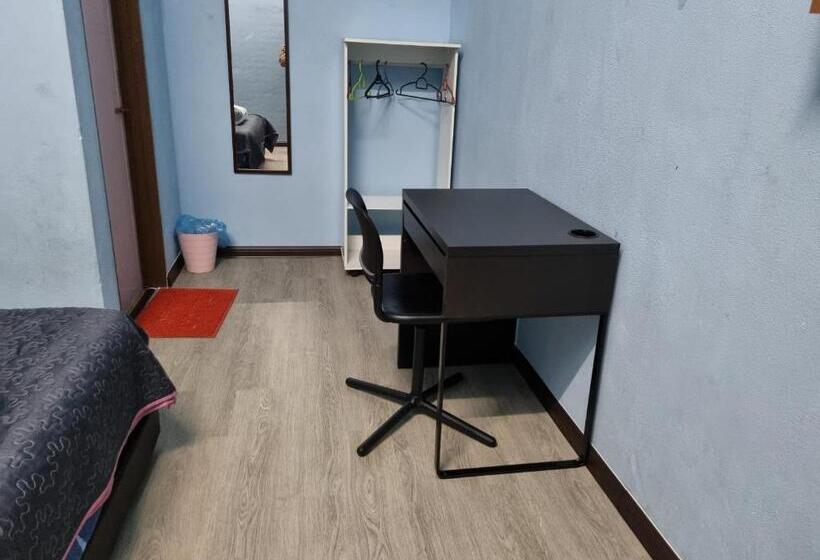 Номер Economy Индивидуальный, E.r. Budget Inn