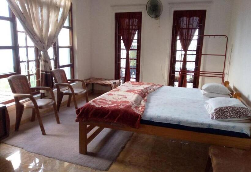 带山景的复式房间, The Bawa S Guest House