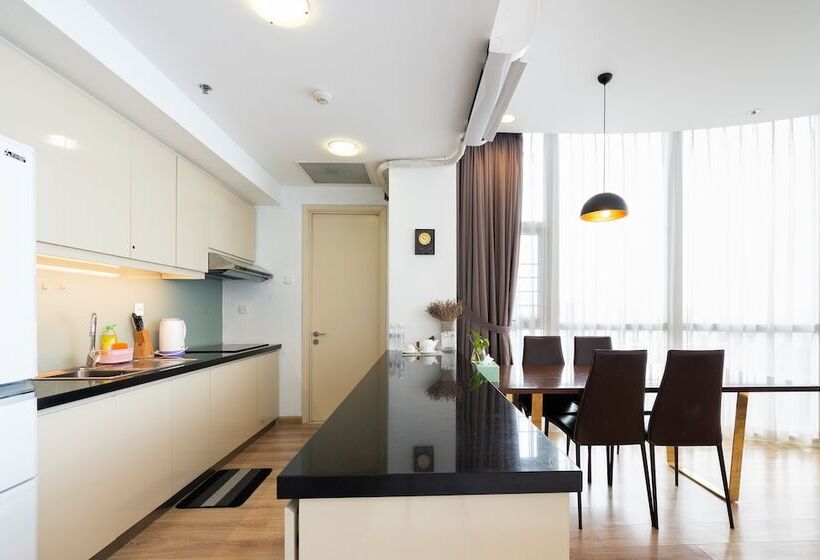 2 Bedroom Apartment, Tracy Ben Thanh Tower