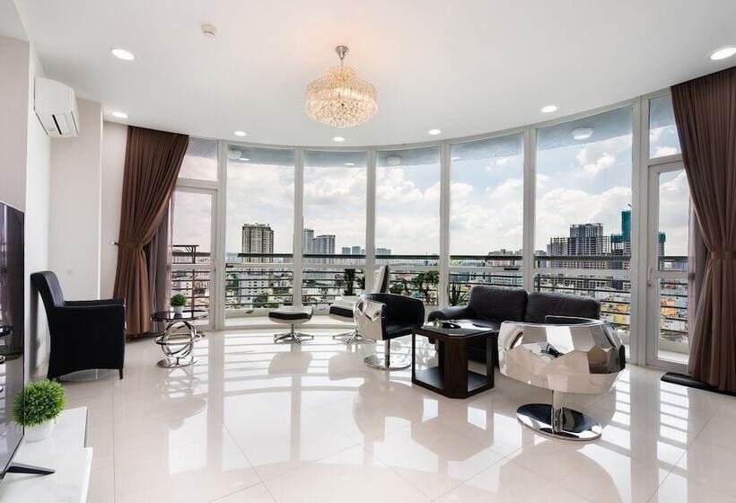 3 Bedroom Apartment, Tracy Ben Thanh Tower