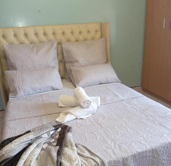 Номер Стандарт Совместная Ванная, Pearl Guest House Kempton Park