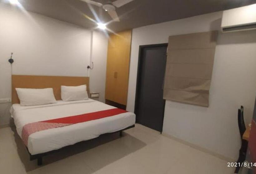 Номер Стандарт, The Umen Hotel Sector 49