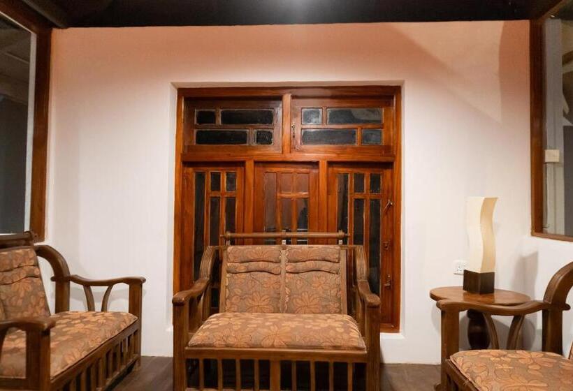 Люкс 3 Спальни, Beragala Serene Villa