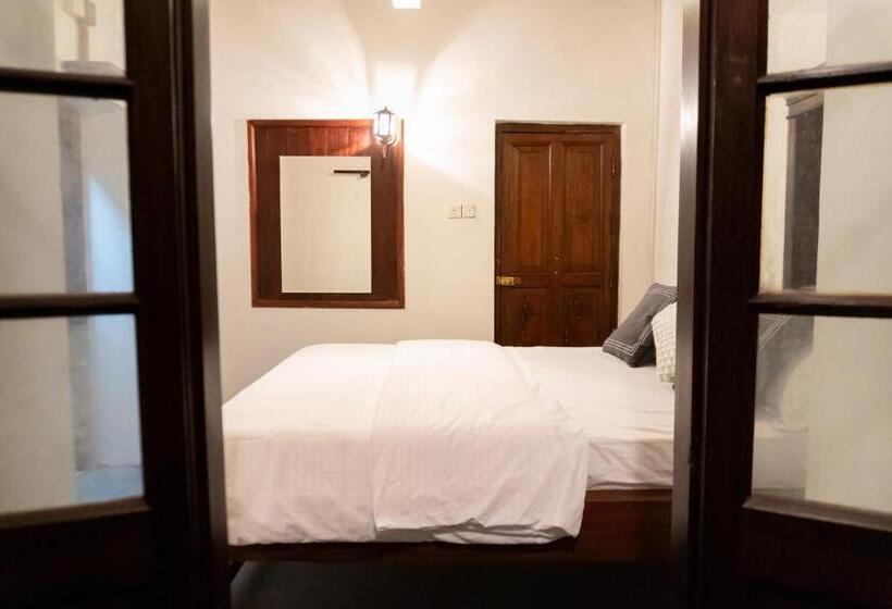 Номер Стандарт с Балконом, Beragala Serene Villa